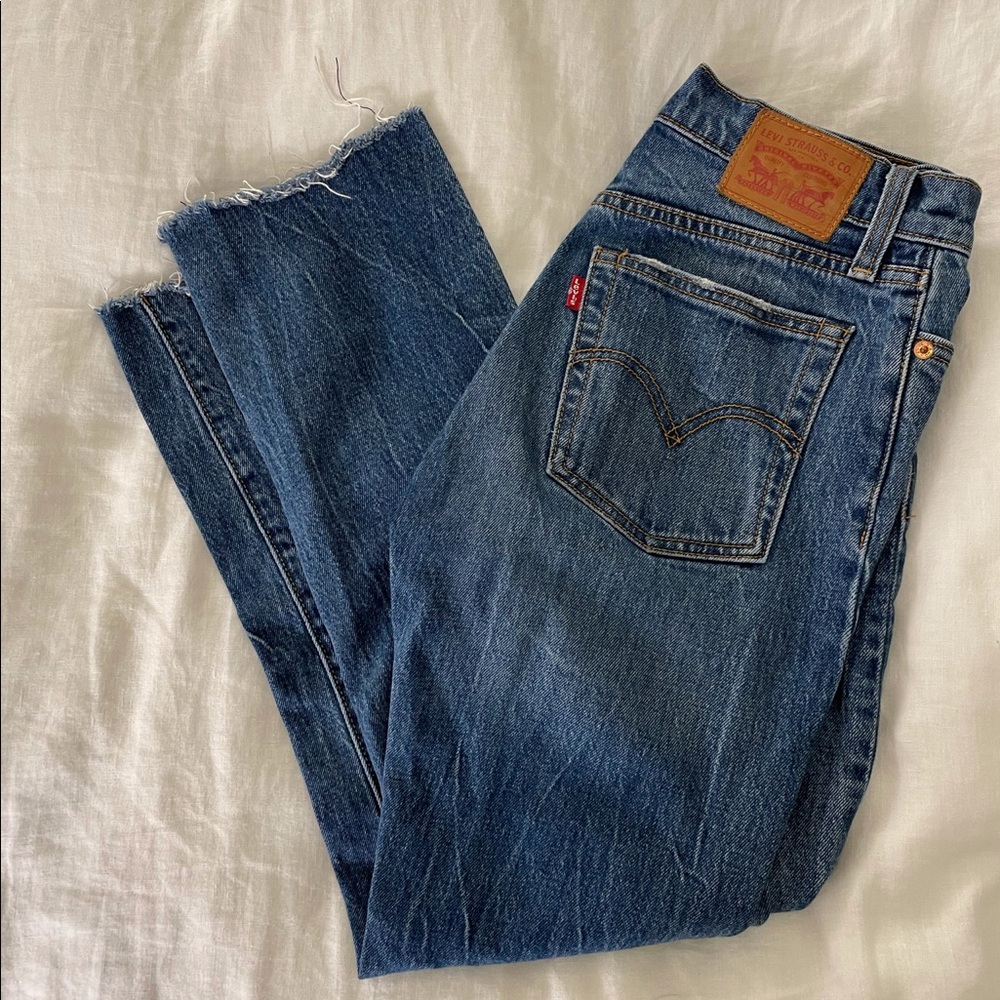 Levi’s wedgie fit jeans